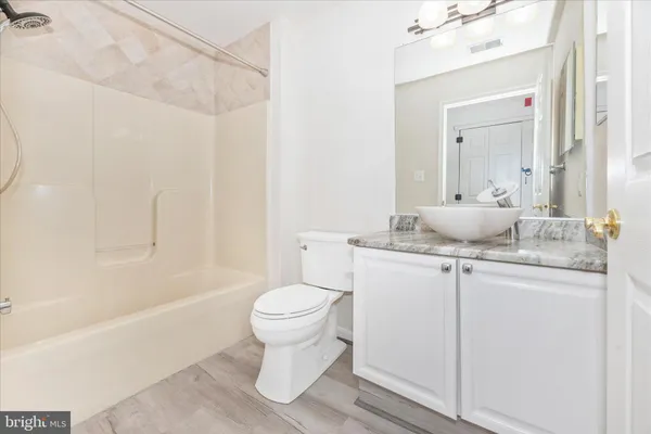 $284,900 | 2500 Shelley Circle, Unit 3B, Frederick, MD 21702