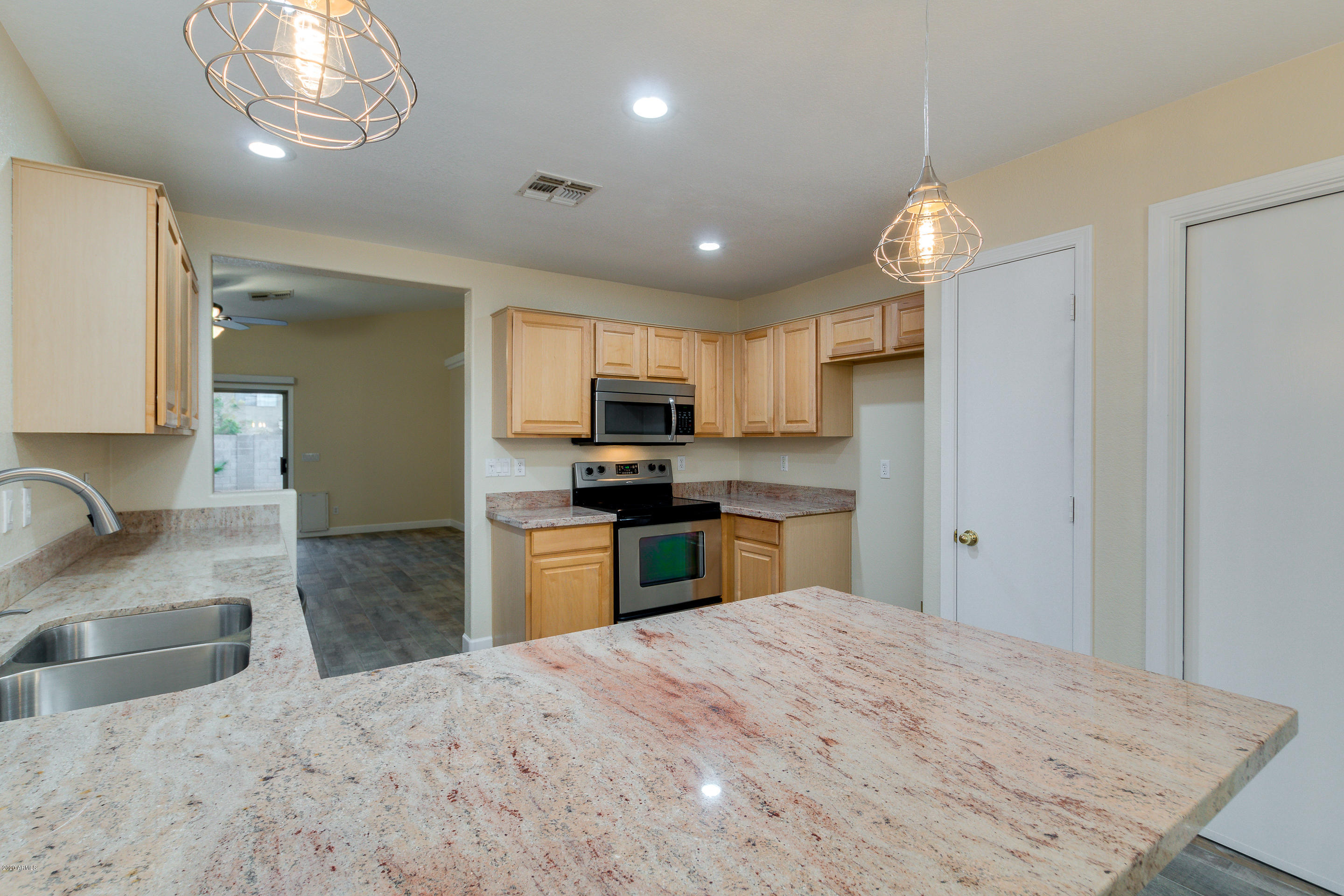 13009 West Redfield Road El Mirage, AZ 85335 - Photo 13 of 36 13009 W REDFIELD RD El Mirage AZ