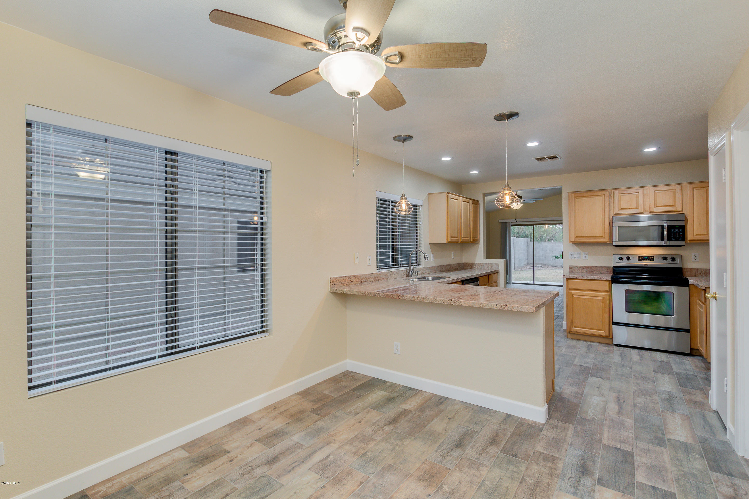 13009 W REDFIELD RD El Mirage AZ