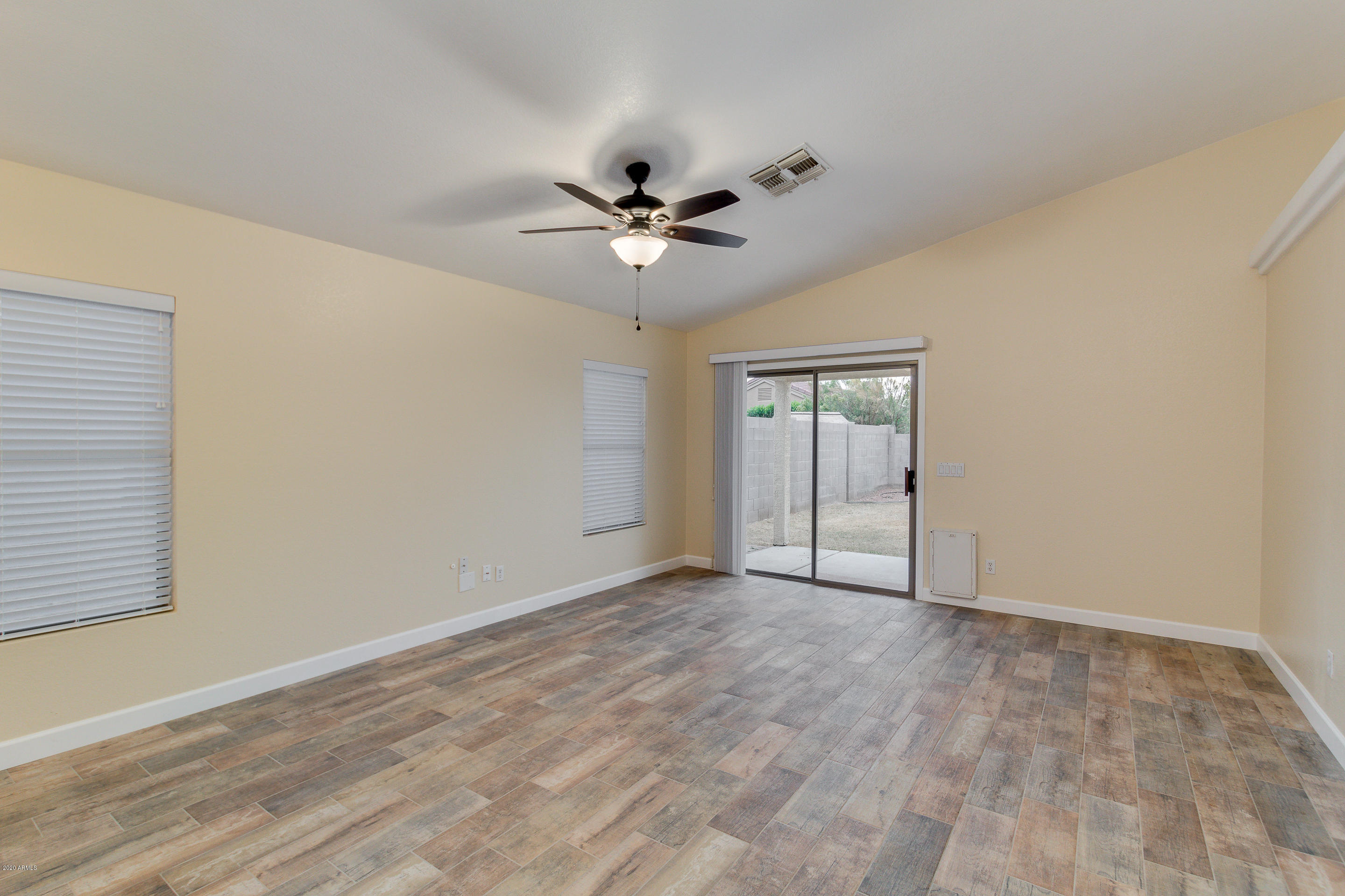 13009 West Redfield Road El Mirage, AZ 85335 - Photo 8 of 36 13009 W REDFIELD RD El Mirage AZ