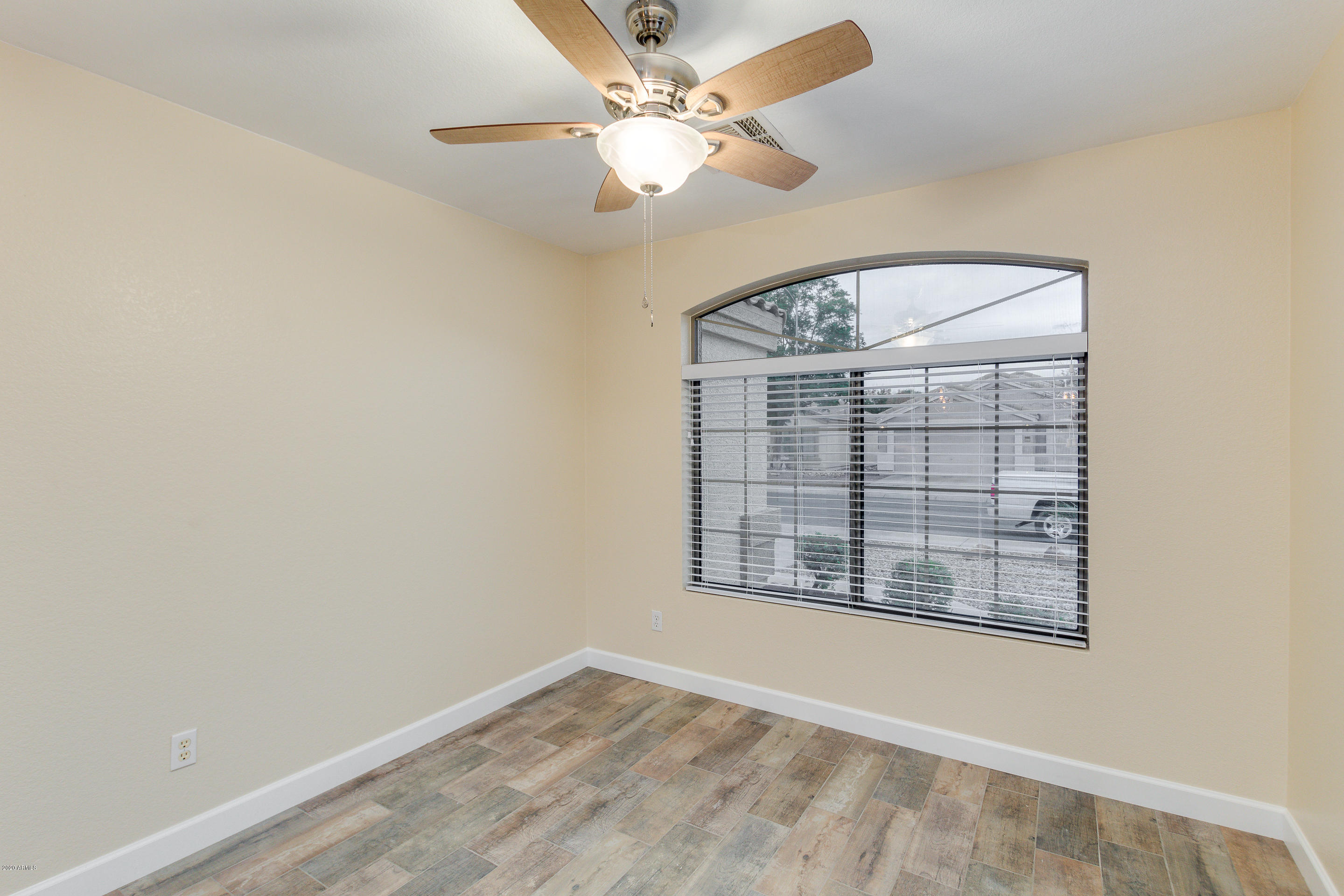 13009 West Redfield Road El Mirage, AZ 85335 - Photo 10 of 36 13009 W REDFIELD RD El Mirage AZ