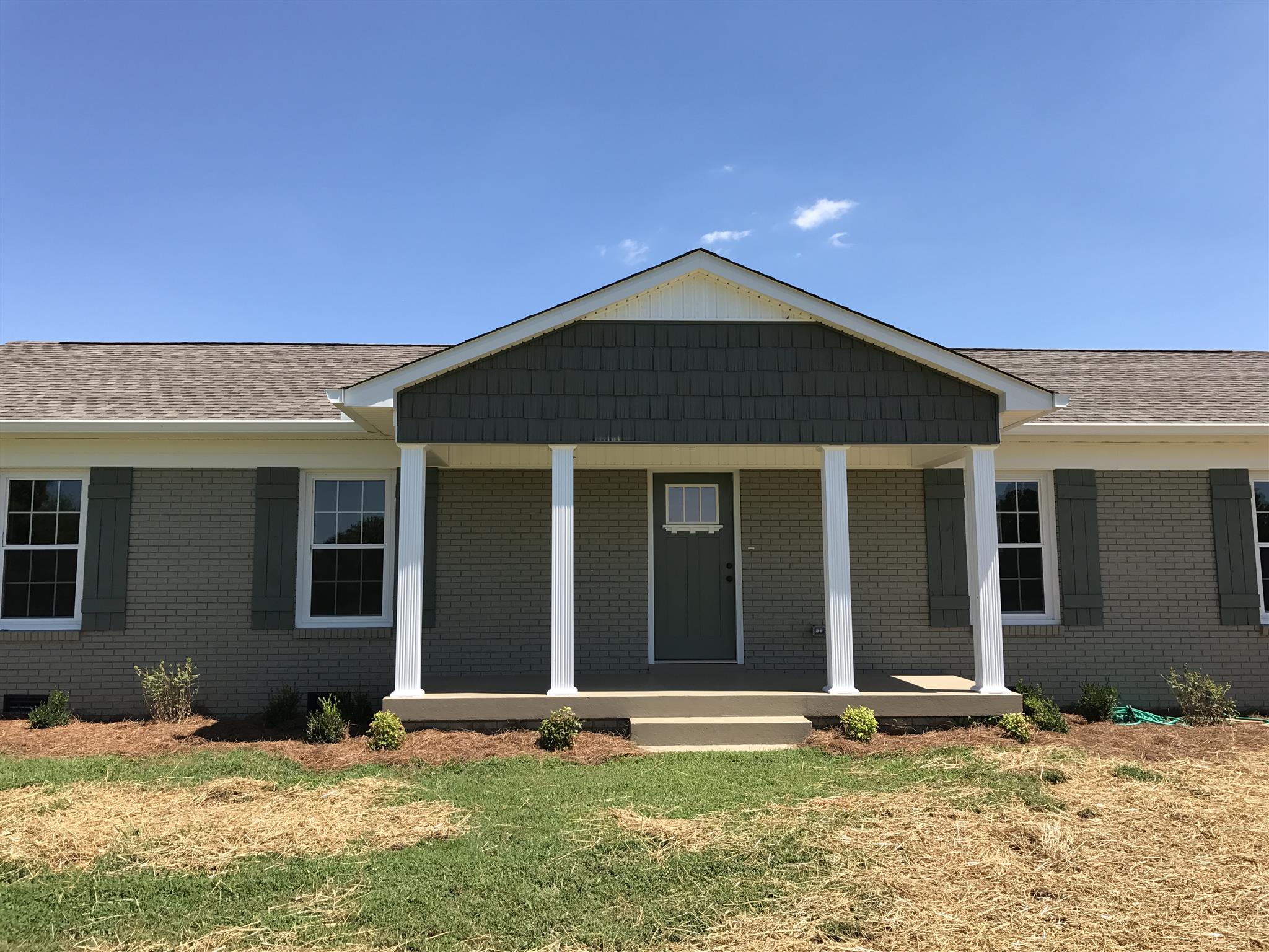 243 Falcon Road Lewisburg, TN 37091 - Photo 6 of 30 Gallery Image 6