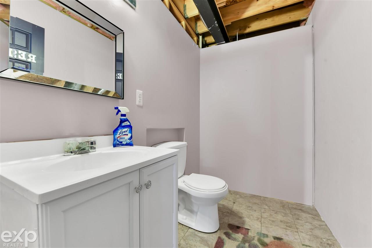 29371 Pendleton Road Chesterfield, MI 48051 - Photo 33 of 35