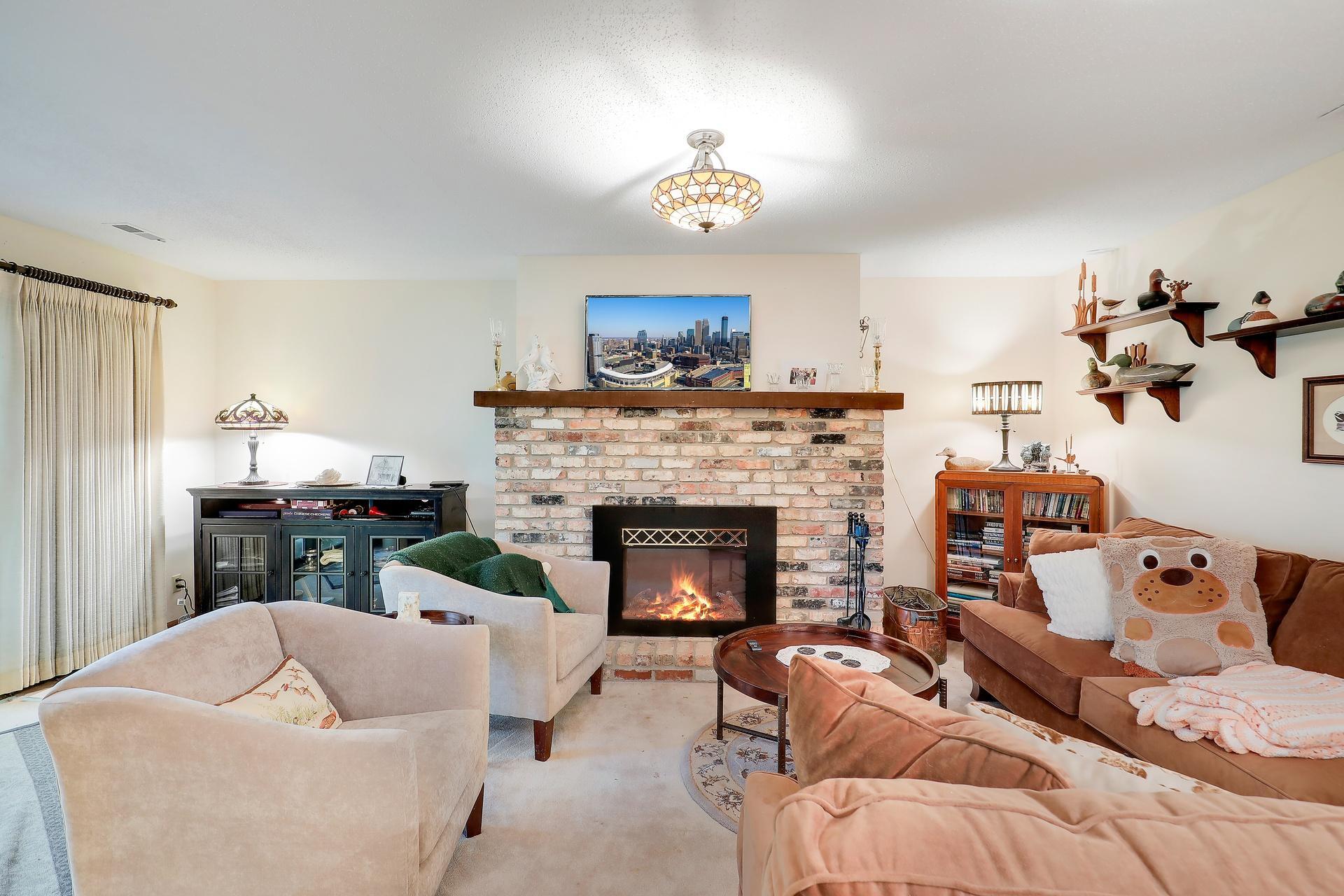 9702 Utica Road Bloomington, MN 55437 - Photo 38 of 72 Gallery Image 38