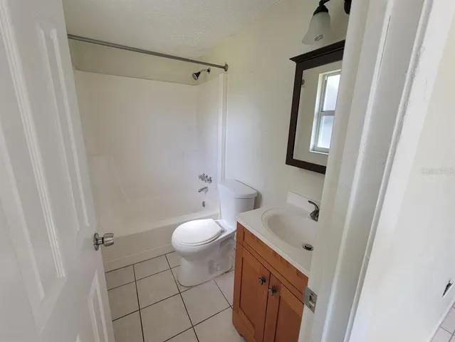 $1,695 | 22353 Buffalo Avenue, Port Charlotte, FL 33952