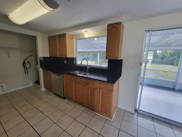 $1,695 | 22353 Buffalo Avenue, Port Charlotte, FL 33952