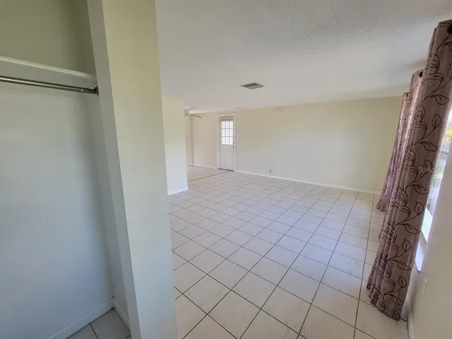 $1,695 | 22353 Buffalo Avenue, Port Charlotte, FL 33952