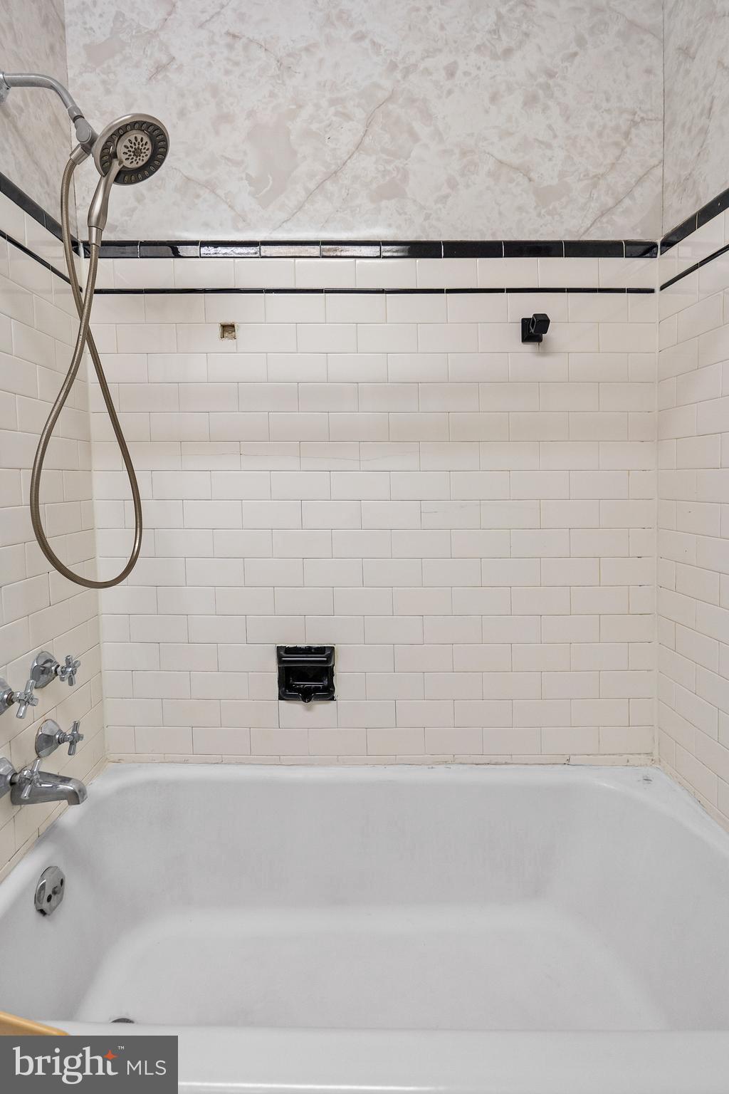 4826 Coleherne Road Baltimore, MD 21229 - Photo 28 of 44 Enjoy this Spa Like Retreat