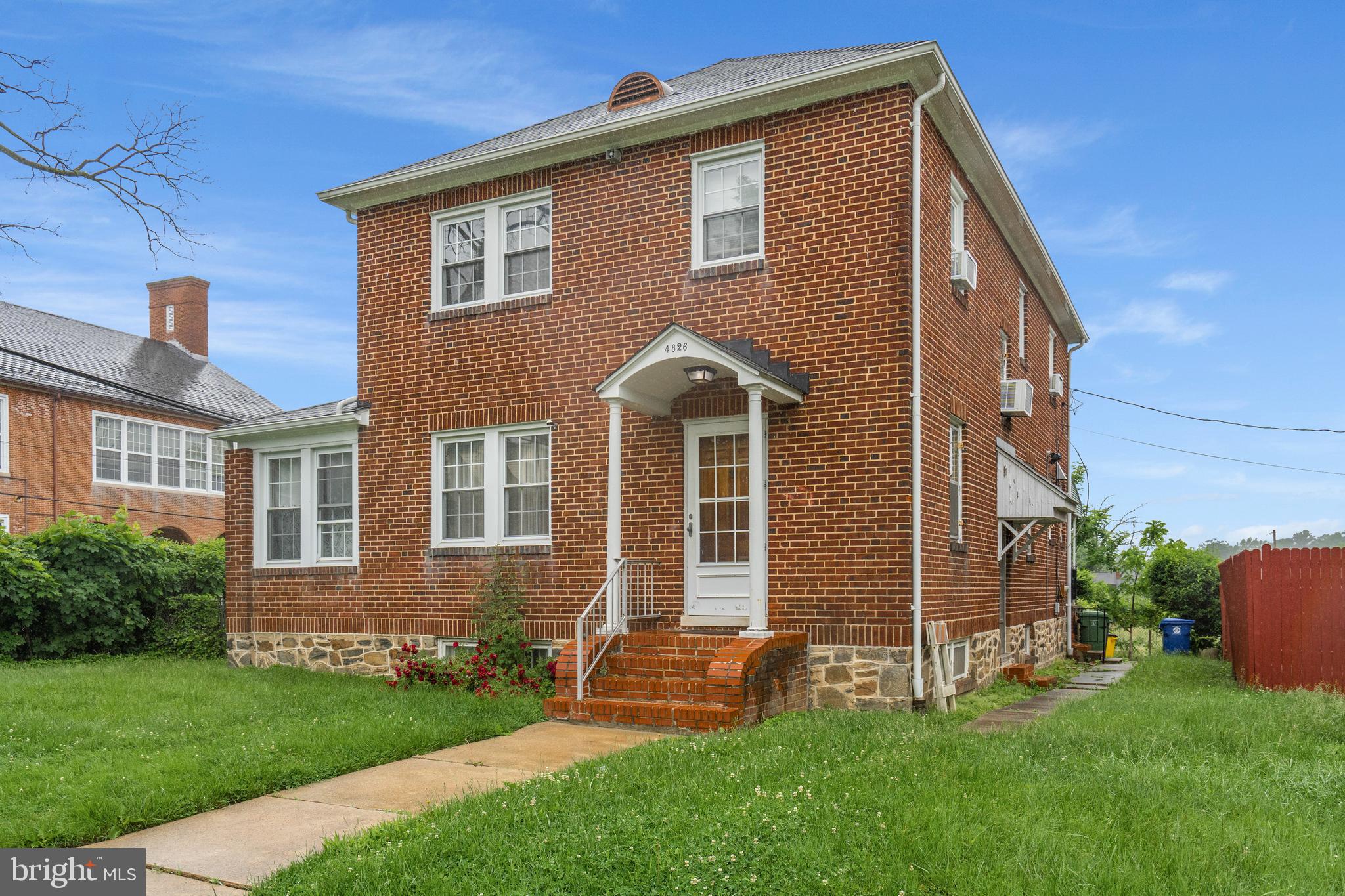 4826 Coleherne Road Baltimore, MD 21229 - Photo 3 of 44 Inviting Entry