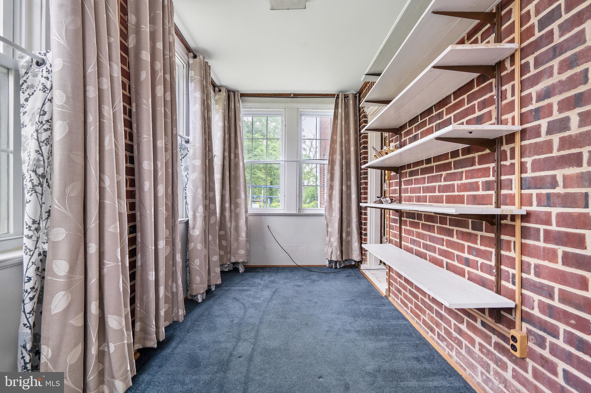4826 Coleherne Road Baltimore, MD 21229 - Photo 38 of 44 Tons of Natural Light