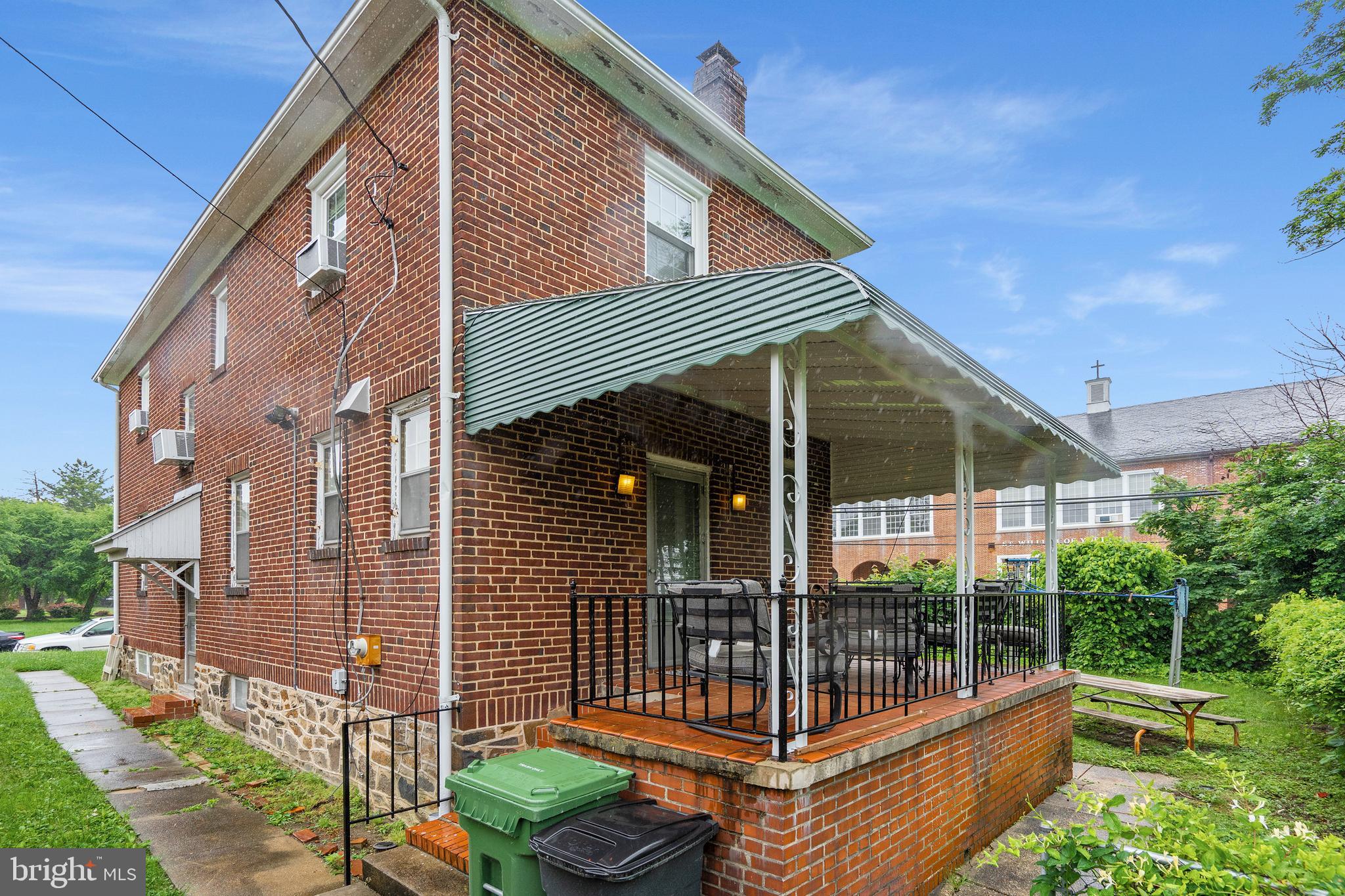 4826 Coleherne Road Baltimore, MD 21229 - Photo 41 of 44 Great Entertainment Space