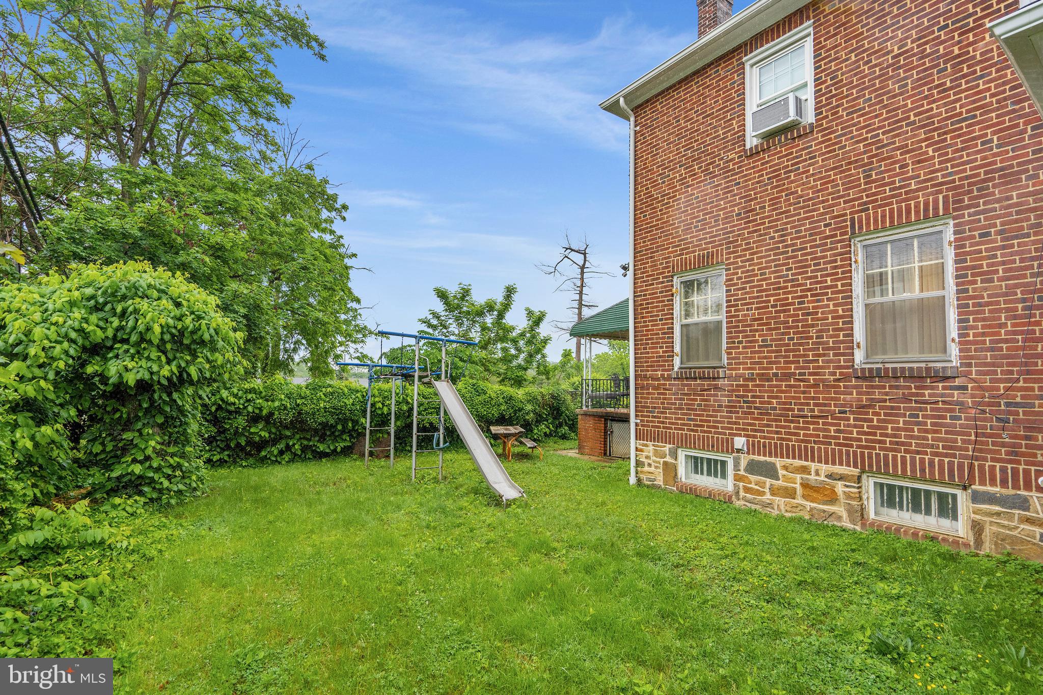 4826 Coleherne Road Baltimore, MD 21229 - Photo 42 of 44 Perfect for Outdoor Enjoyment