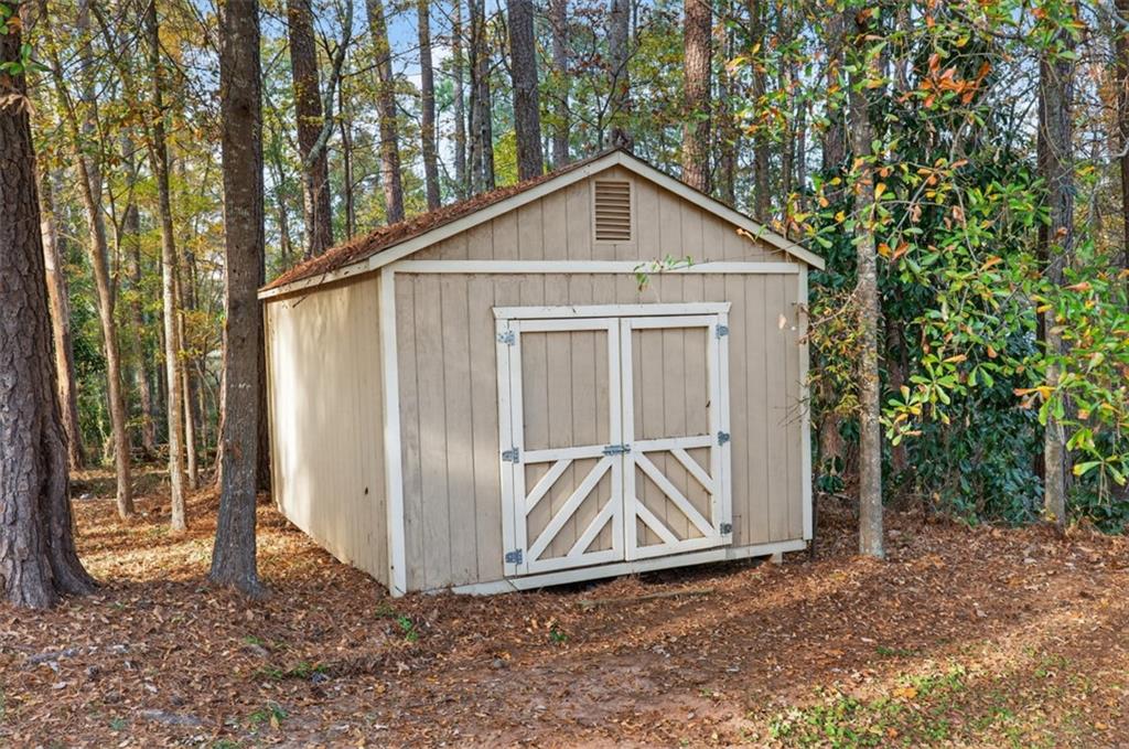 494 Spring Street Social Circle, GA 30025 - Photo 10 of 11