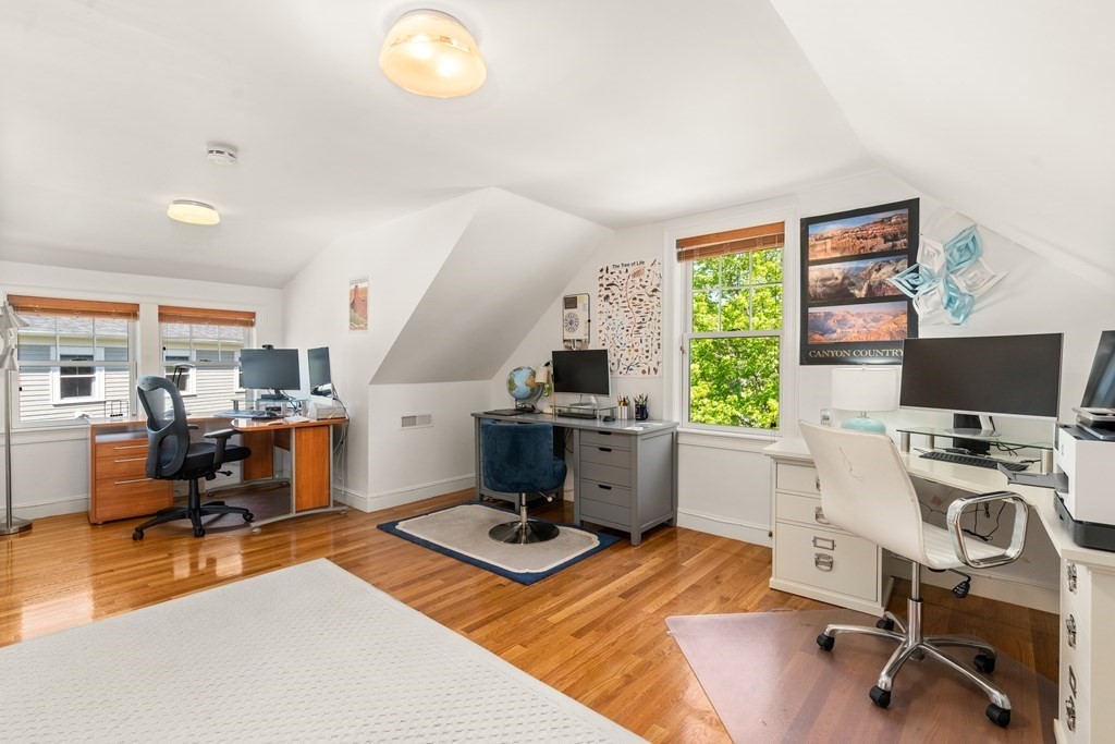439 Appleton Street Arlington, MA 02476 - Photo 16 of 20 Gallery Image 16