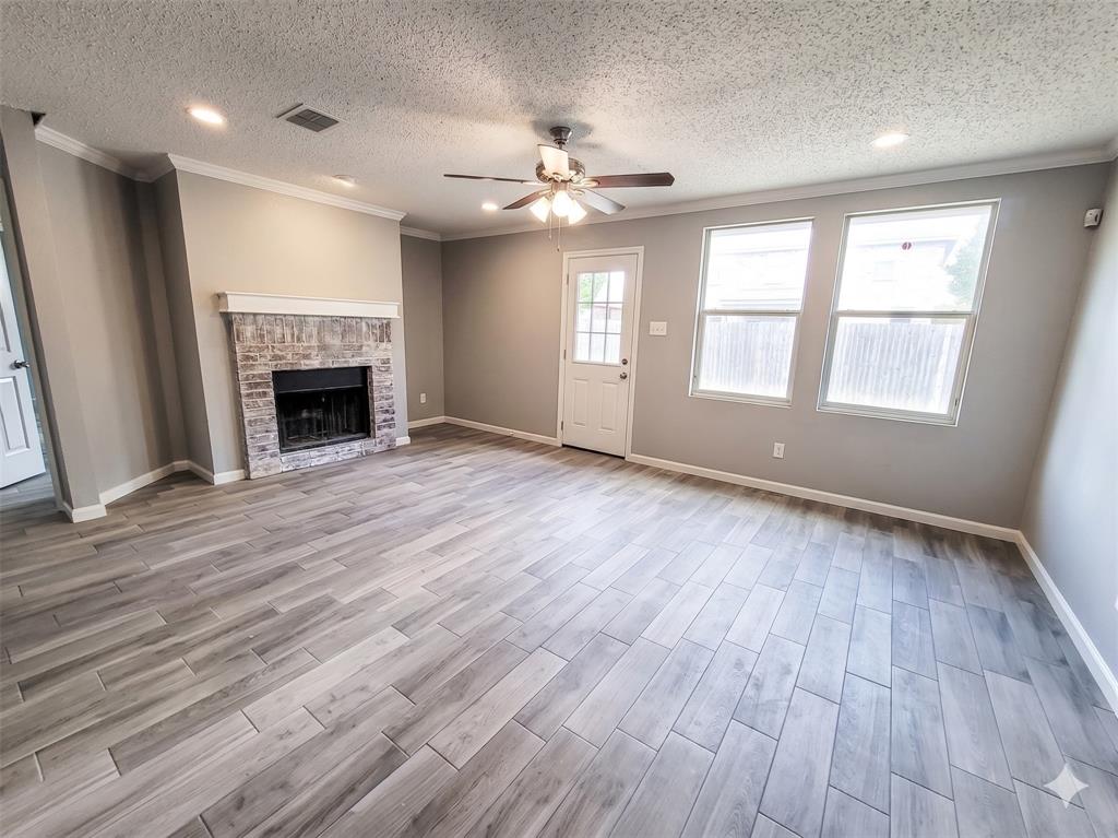 1725 Carolina Ridge Way Fort Worth, TX 76247 - Photo 7 of 17