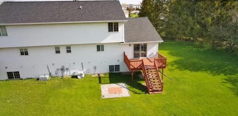 4725 Fox Grove Road Sheboygan, WI 53081 - Photo 43 of 47 Aerial back