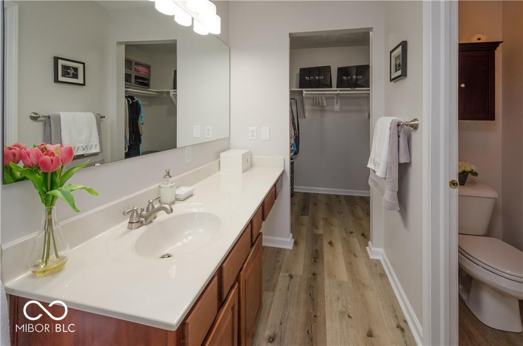 9712 Indigo Lane Fishers, IN 46038 - Photo 5 of 11