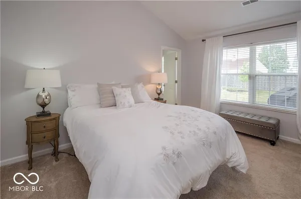 $2,150 | 9712 Indigo Lane, Fishers, IN 46038