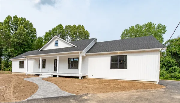 $799,900 | 20 Eva Lane, Cranston, RI 02921