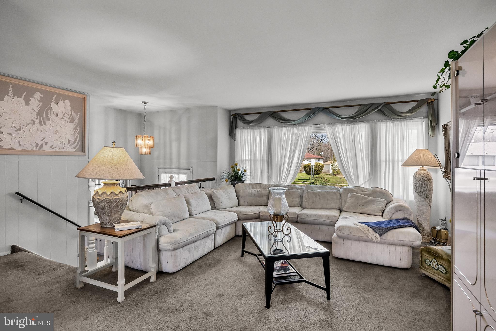 49 Haines Mill Road Delran, NJ 08075 - Photo 3 of 28