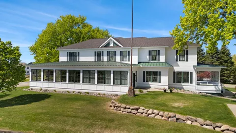 $450,000 | 5034 161st Street West, Lakeville, MN 55044