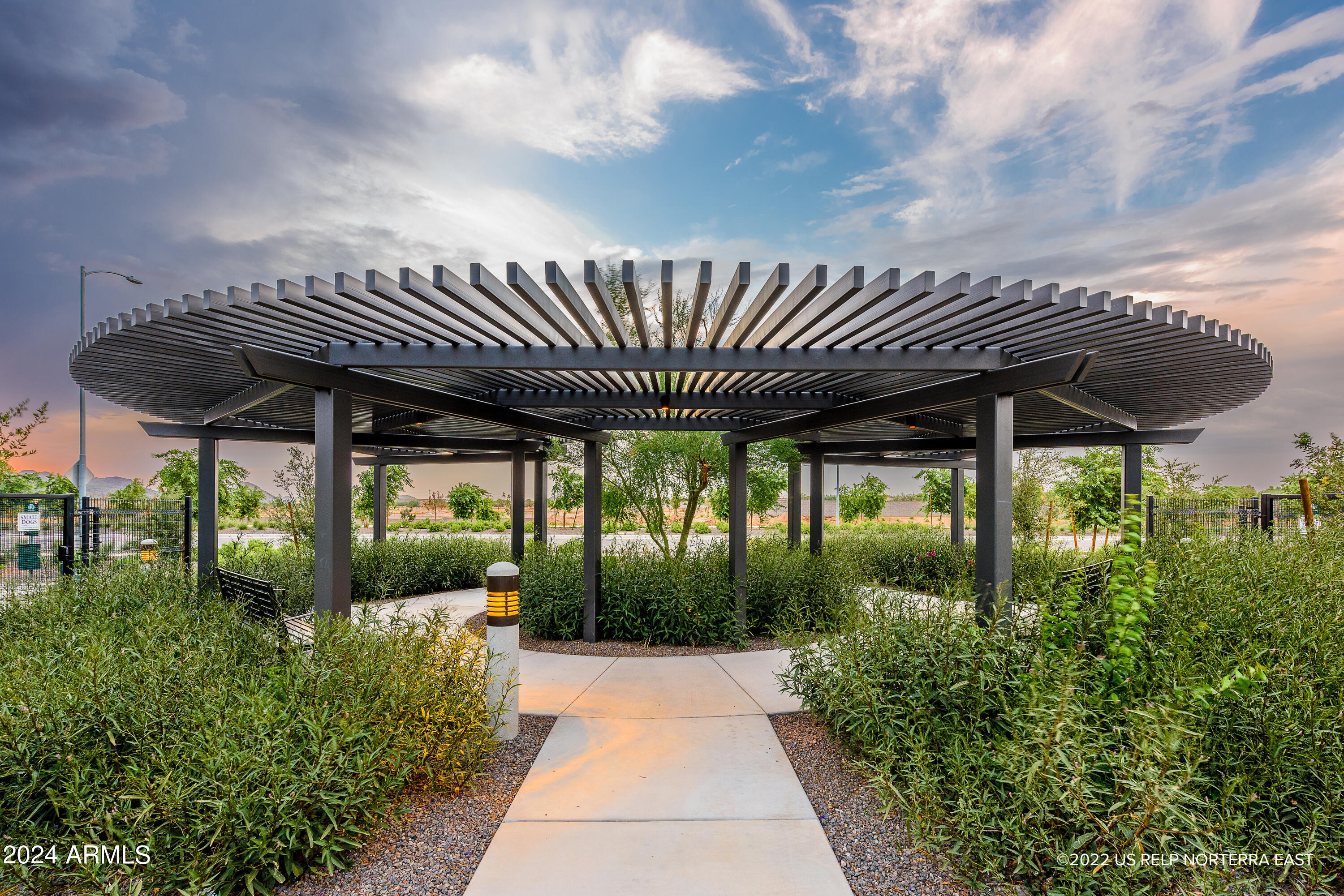 2438 West Rowel Road Phoenix, AZ 85085 - Photo 9 of 17 Union Bark Park