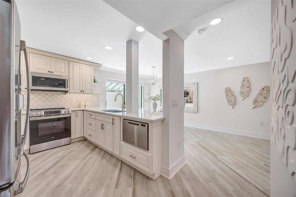 1 Windrush Boulevard, Unit 37 Indian Rocks Beach, FL 33785 - Photo 11 of 58