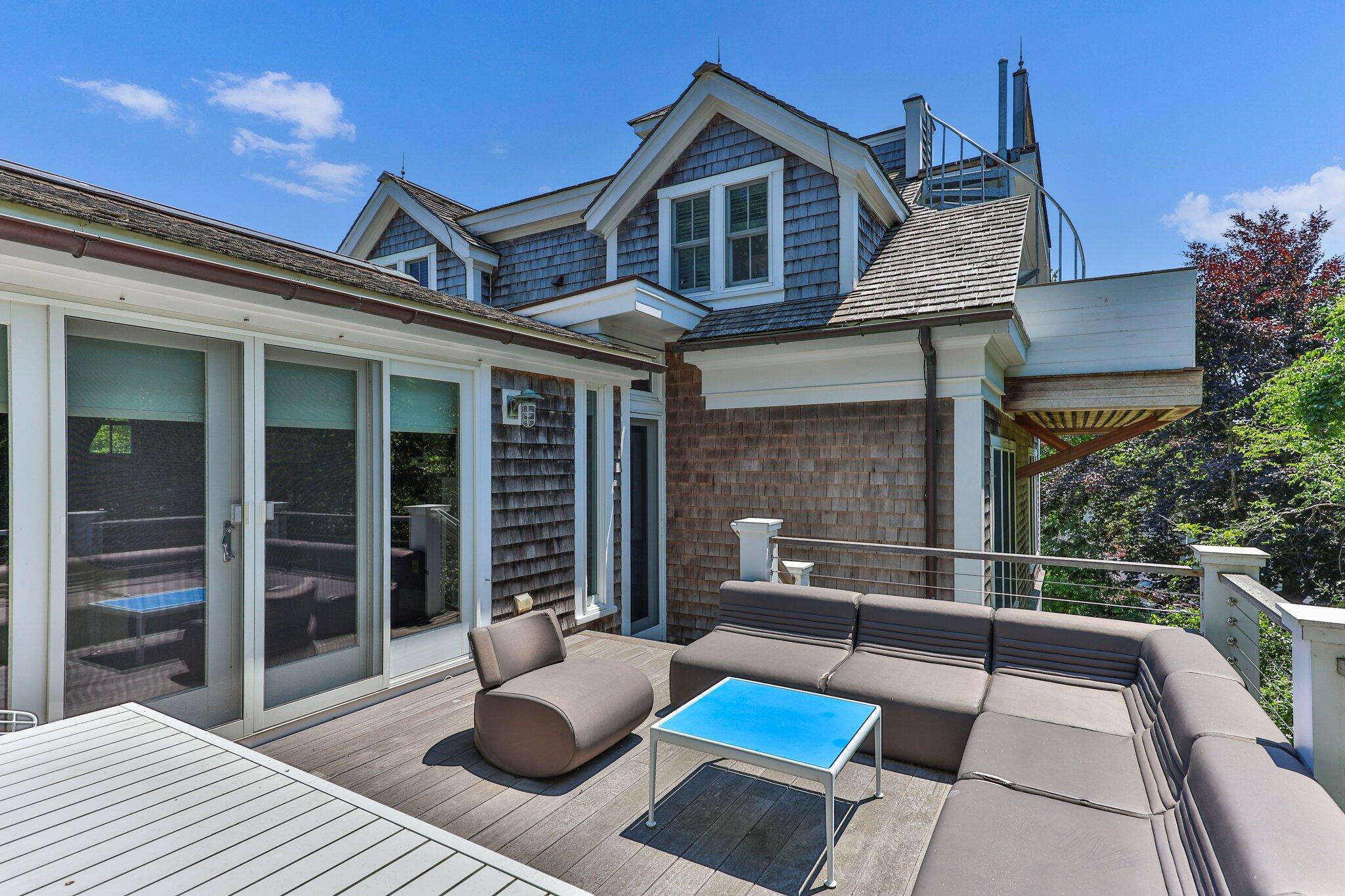 52 Point Street Provincetown, MA 02657 - Photo 21 of 46 56-web-or-mls-52-point-st