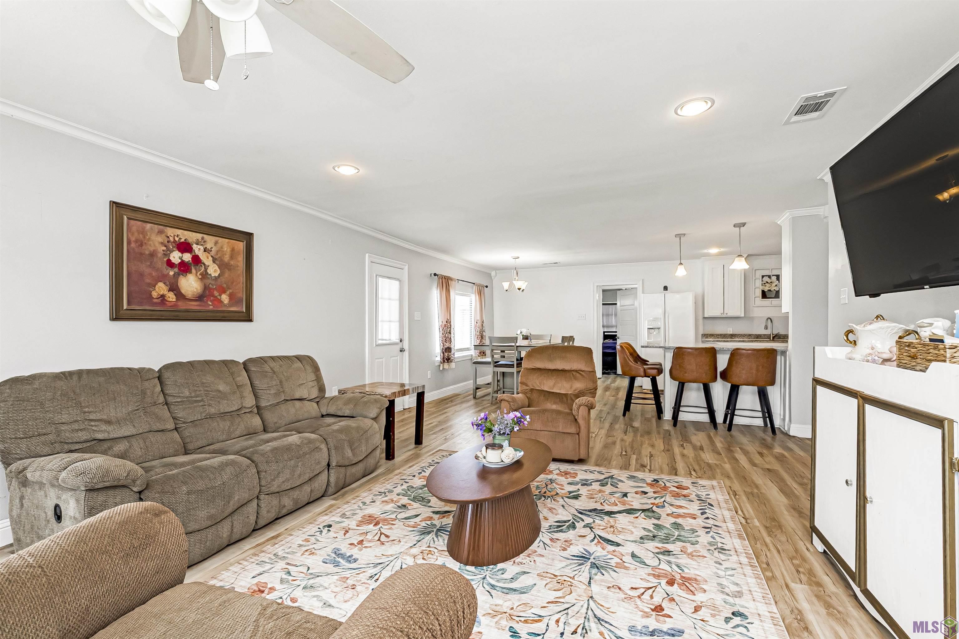 43271 Bayou Narcisse Road Gonzales, LA 70737 - Photo 3 of 24
