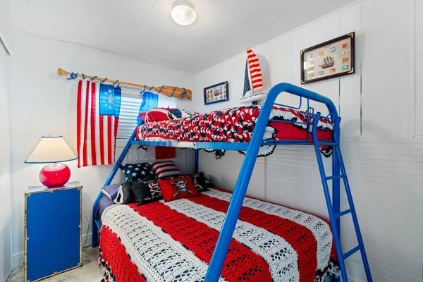 $948,800 | 246 Lower Matecumbe Road, Key Largo, FL 33037