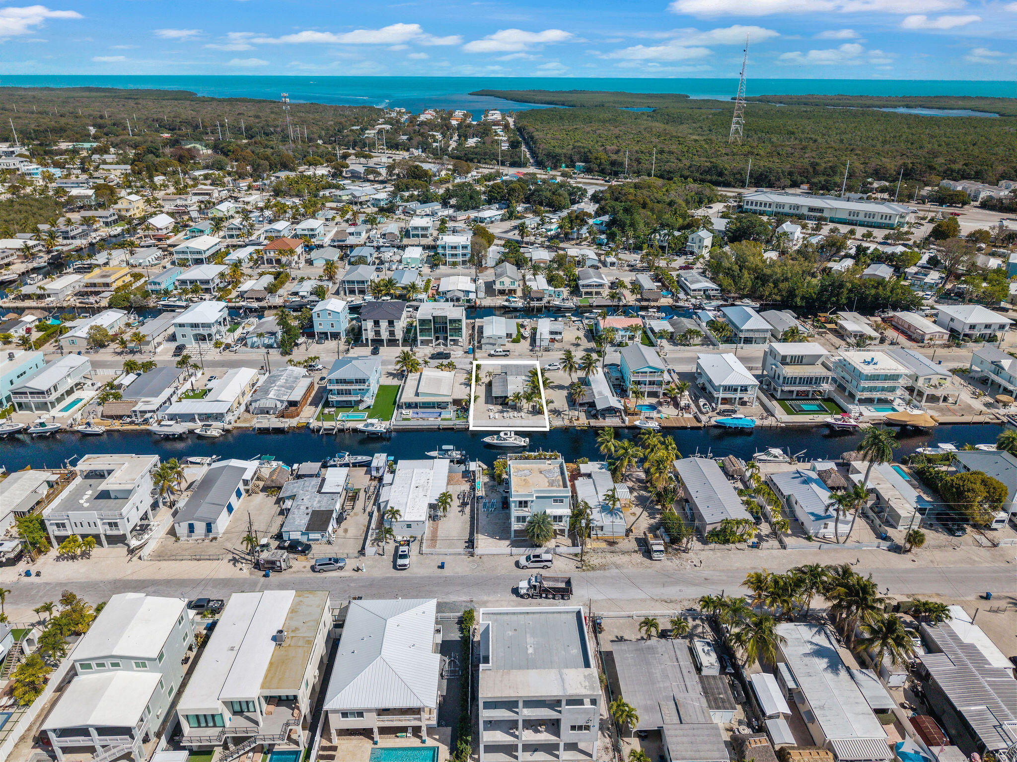 246 Lower Matecumbe Road Key Largo, FL 33037 - Photo 6 of 51 AERIAL 16
