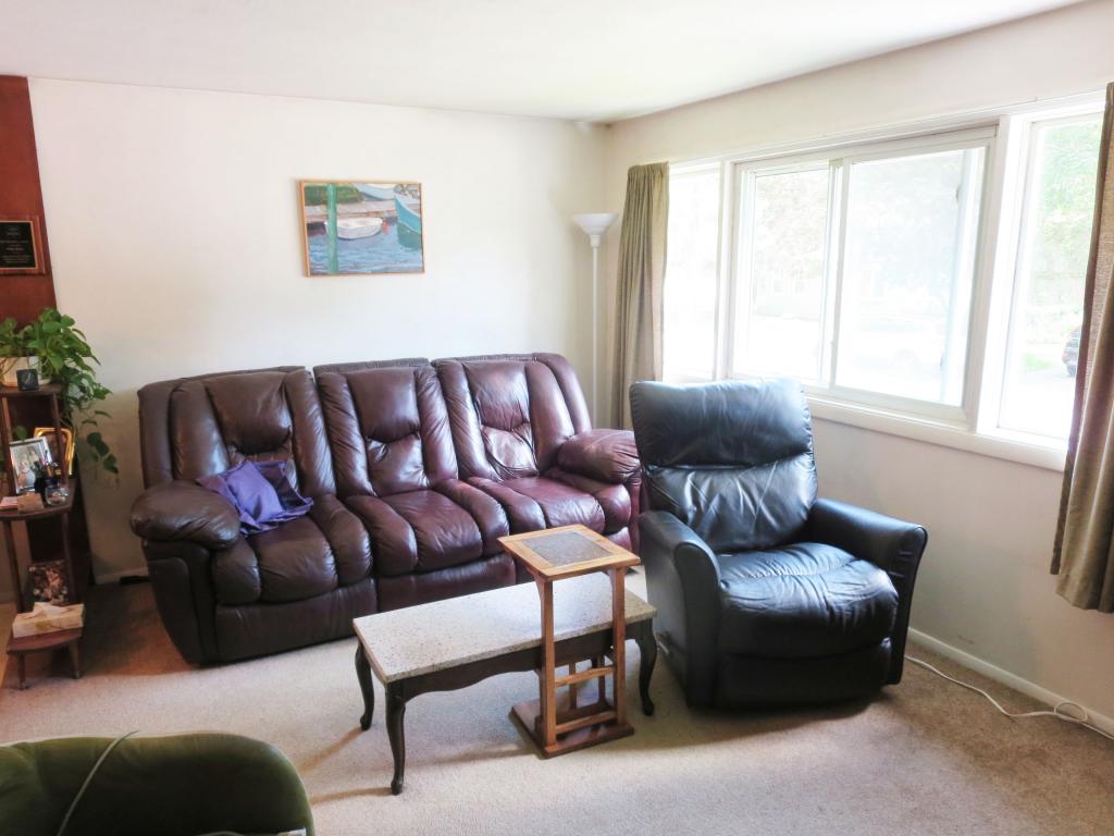 4 Wedgewood Road Dover, NH 03820 - Photo 3 of 18 Gallery Image 3