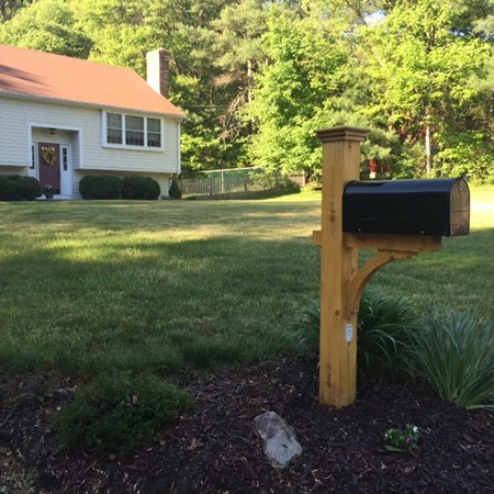 140 David Road Franklin, MA 02038 - Photo 3 of 28 Gallery Image 3