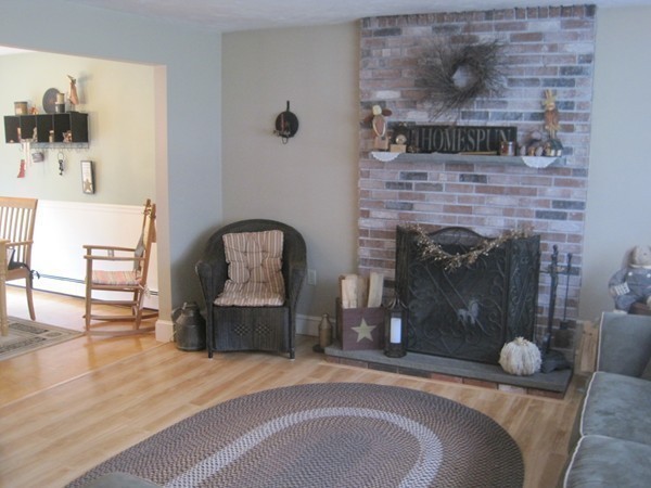 140 David Road Franklin, MA 02038 - Photo 9 of 28 Gallery Image 9