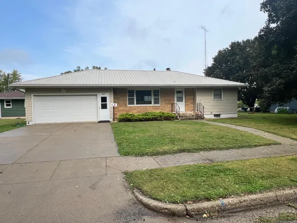 $169,900 | 537 East Ronning Avenue, Appleton, MN 56208