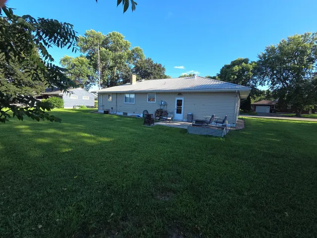 $169,900 | 537 East Ronning Avenue, Appleton, MN 56208