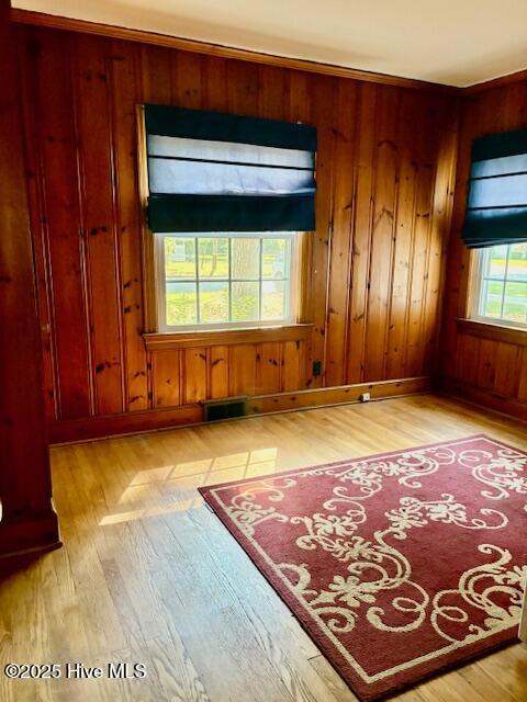 1404 Carey Road Kinston, NC 28501 - Photo 22 of 35 Downstairs laundry-Possible bedroom