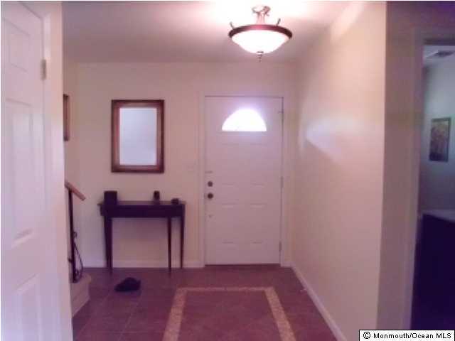 9 Norton Road Monmouth Junction, NJ 08852 - Photo 2 of 3 Additional Photo