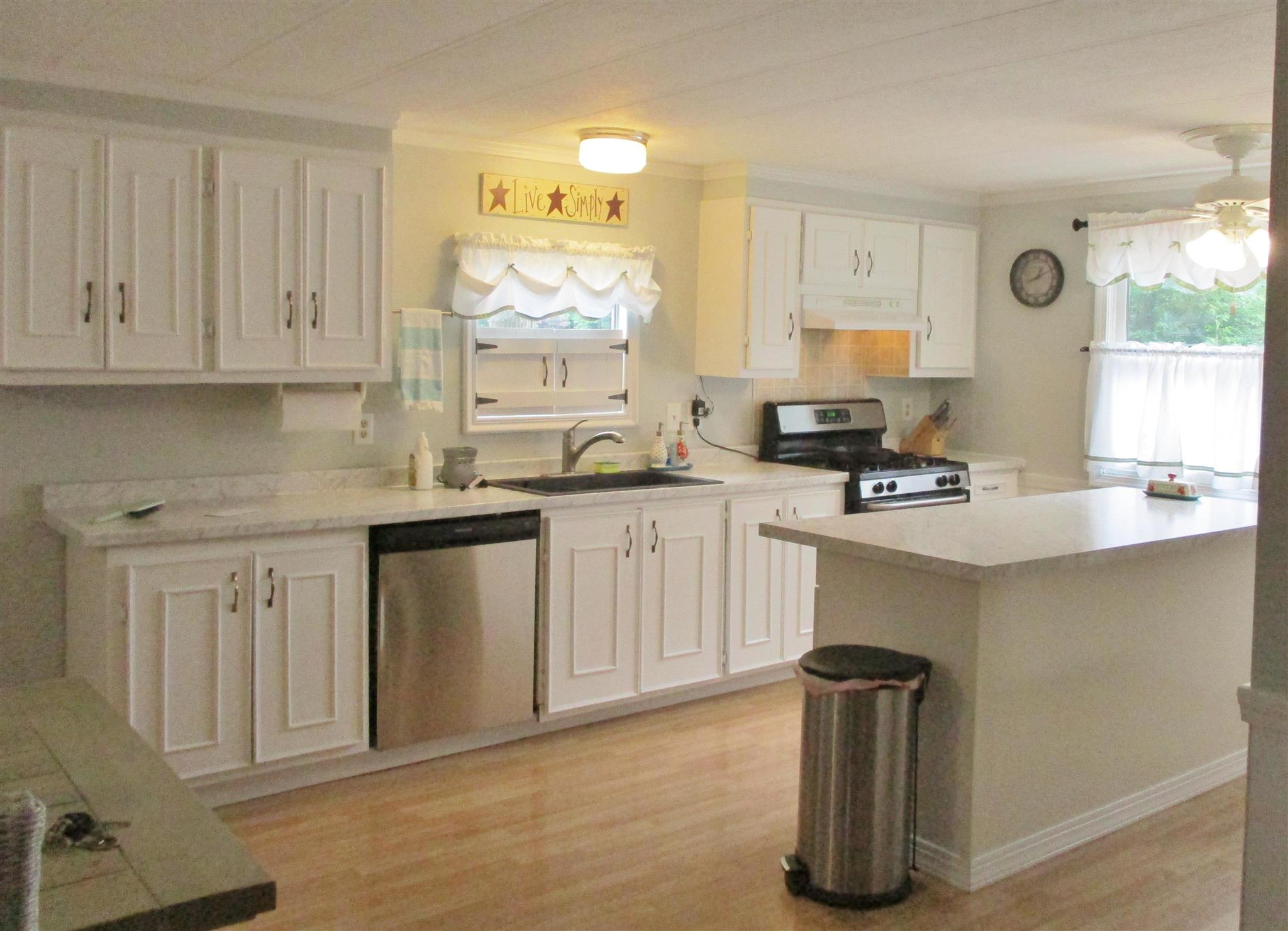 1 Deep Meadow Lane Exeter, NH 03833 - Photo 5 of 17