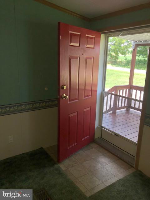 281 Killian Road Honey Brook, PA 19344 - Photo 4 of 18 Come on in...