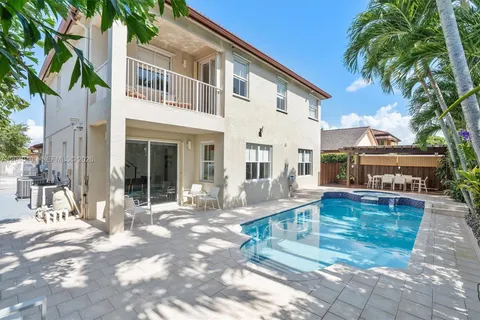 $1,230,000 | 2517 Southwest 148th Court, Miami, FL 33185