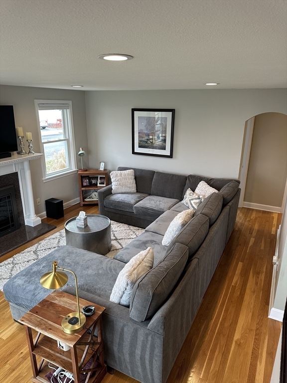 108 Benjamin Street Pawtucket, RI 02861 - Photo 17 of 23 Gallery Image 17