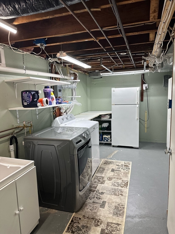 108 Benjamin Street Pawtucket, RI 02861 - Photo 21 of 23 Gallery Image 21