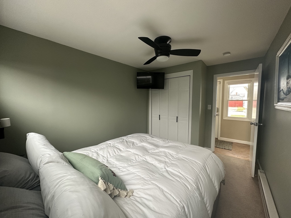 108 Benjamin Street Pawtucket, RI 02861 - Photo 8 of 23 Gallery Image 8