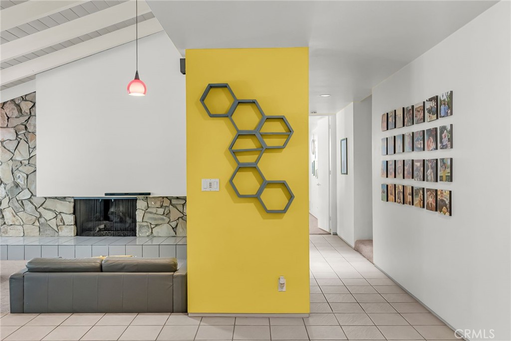 2110 Hathaway Place Riverside, CA 92506 - Photo 15 of 56