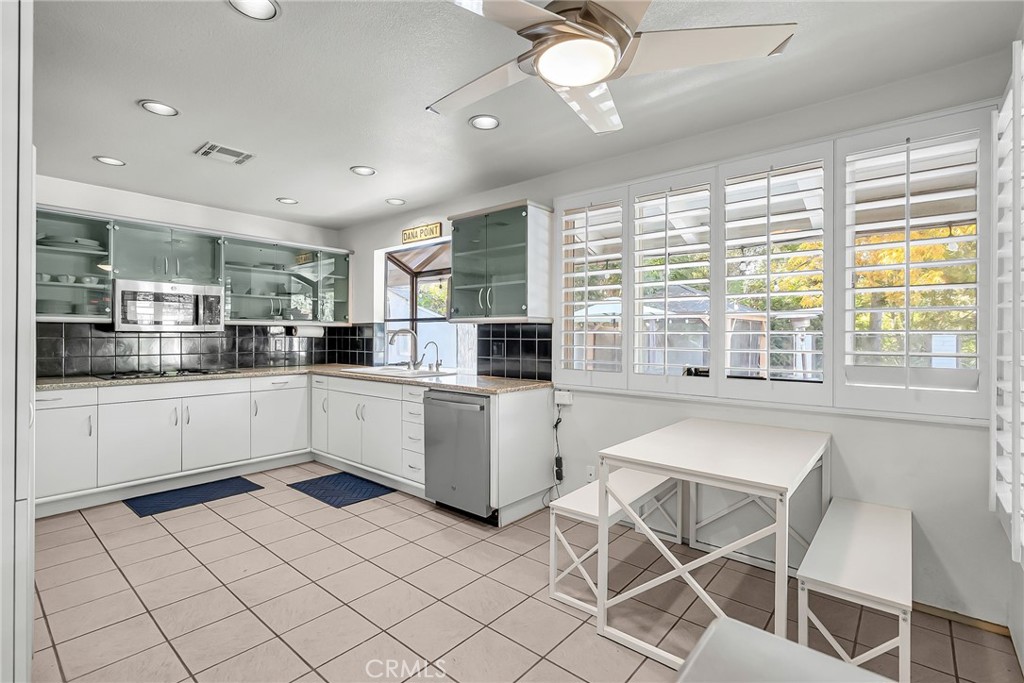 2110 Hathaway Place Riverside, CA 92506 - Photo 21 of 57