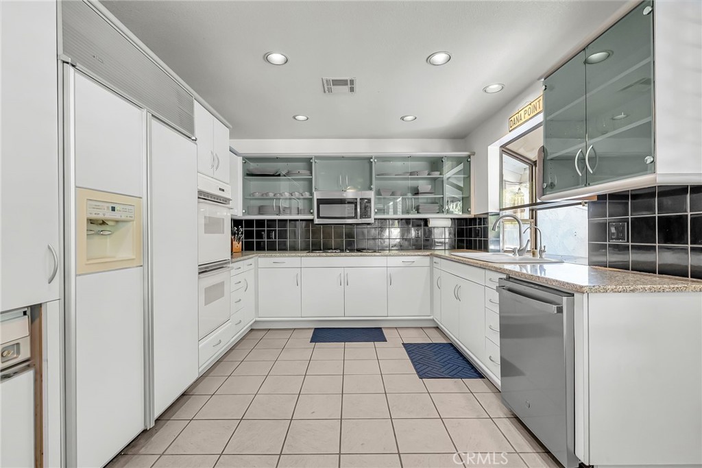 2110 Hathaway Place Riverside, CA 92506 - Photo 22 of 57