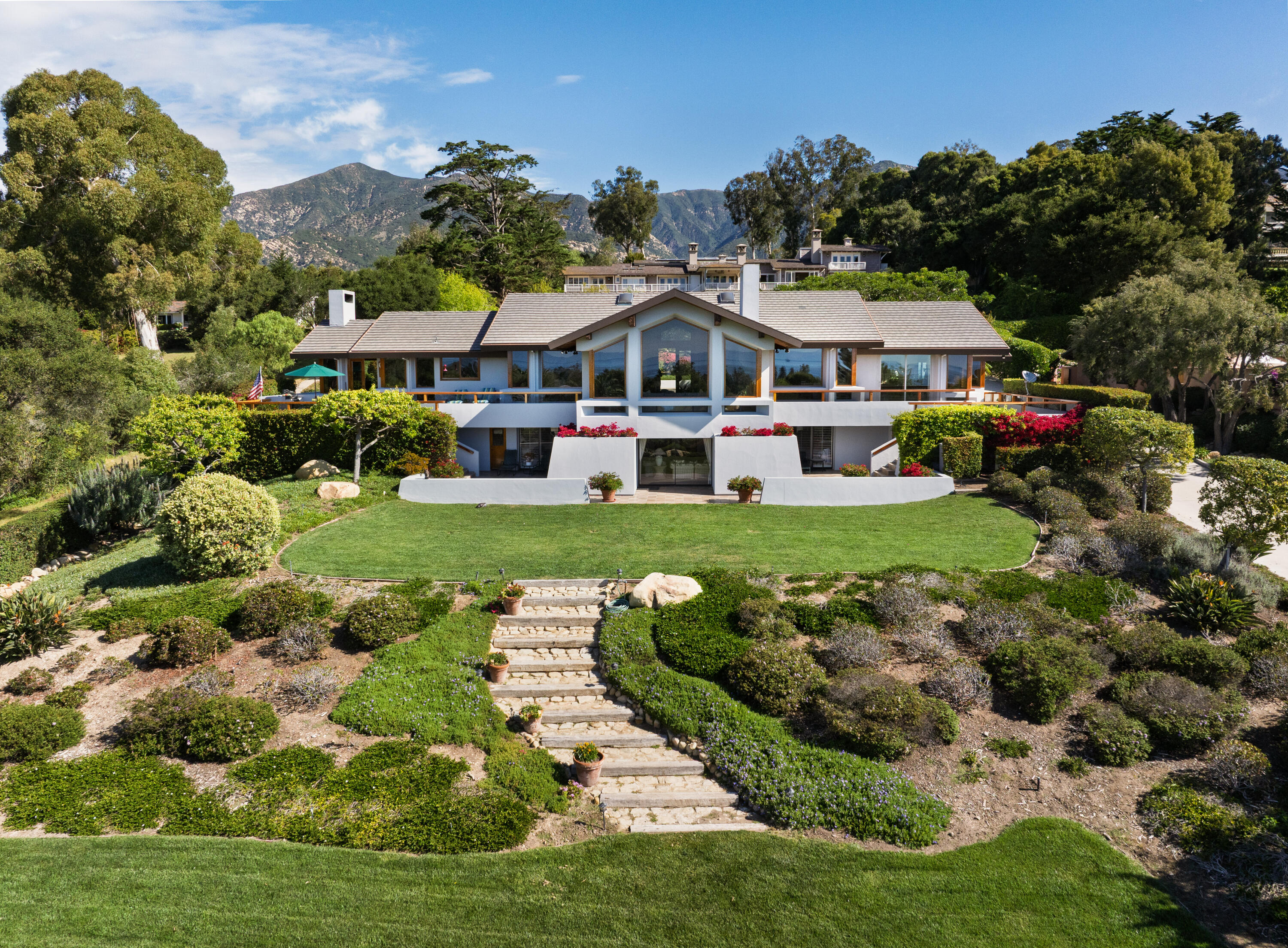 430 Santa Rosa Lane Montecito, CA 93108 - Photo 4 of 35 430 Santa Rosa Ln