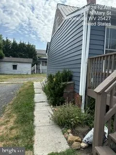 $1,550 | 201 North Mary Street, Hedgesville, WV 25427