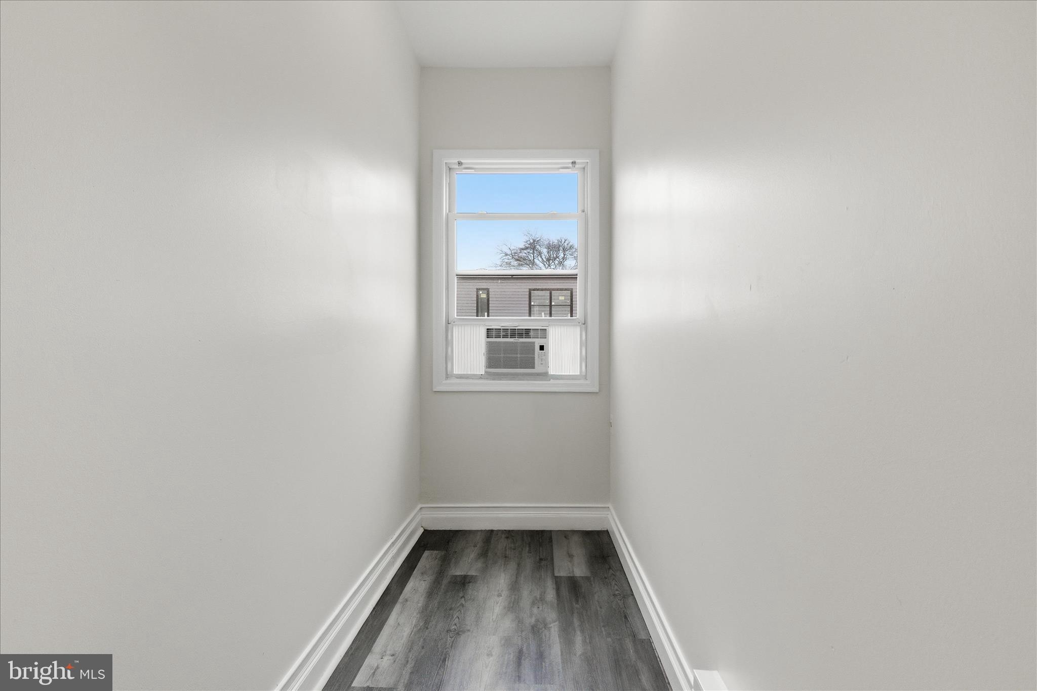 221 20th Street Northeast, Unit 3 Washington, DC 20002 - Photo 26 of 30 a view of a hallway